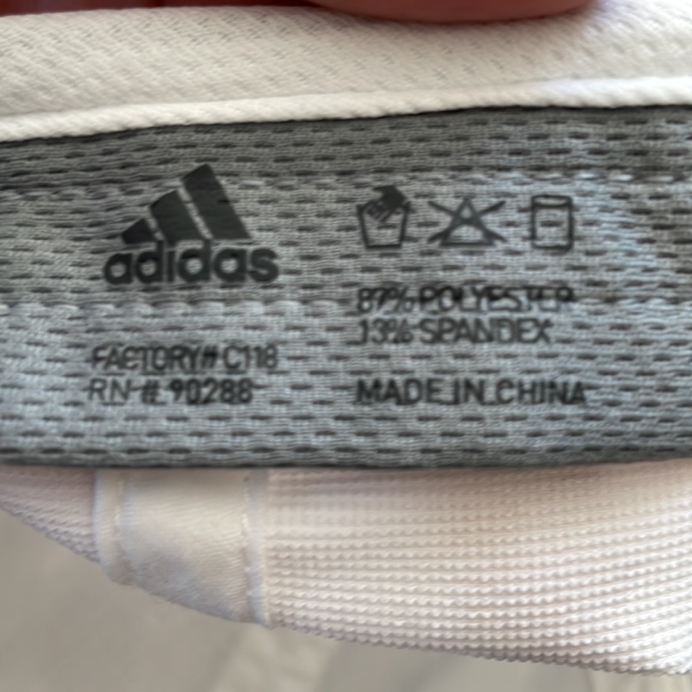 New Adidas hat - Picture 5 of 5